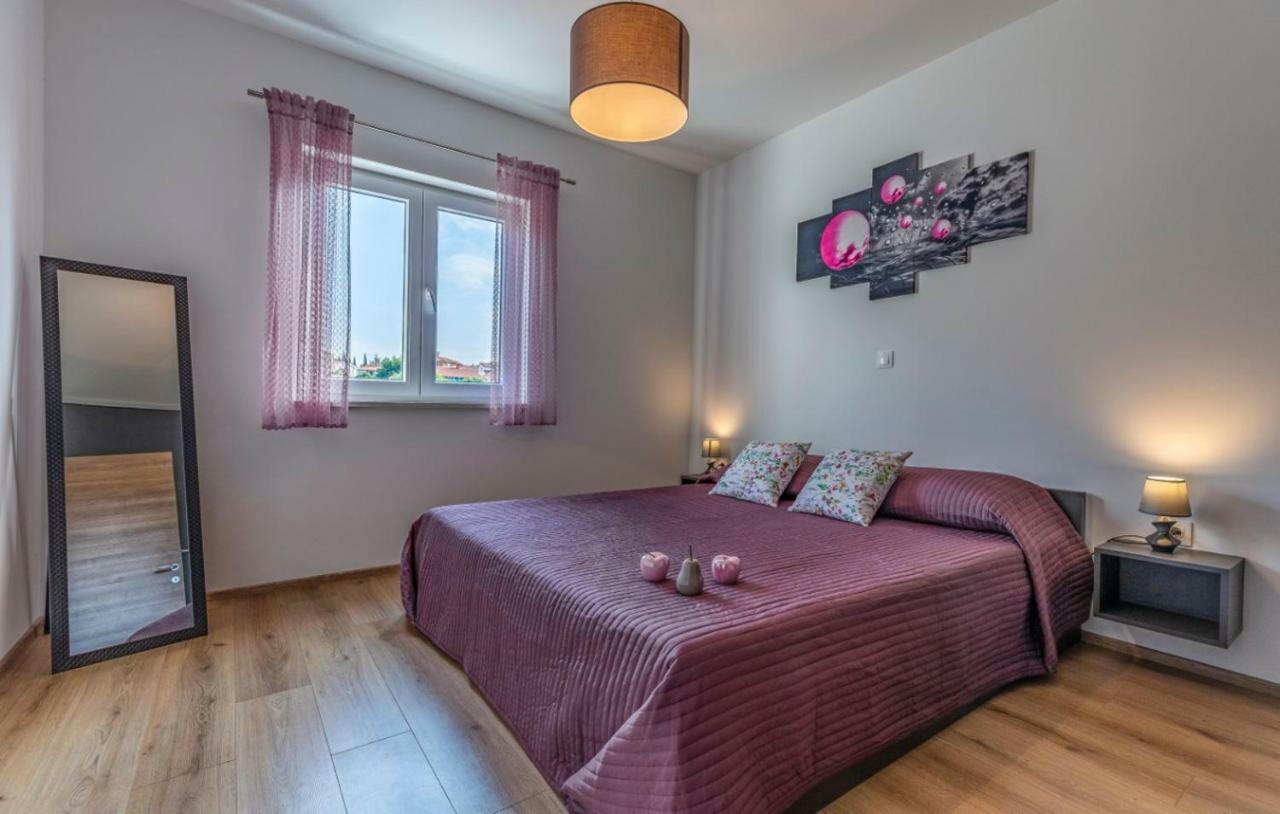 Apartment Sabina Медулин Экстерьер фото